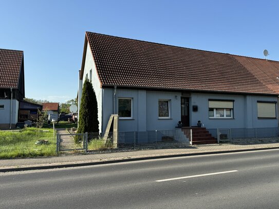 Gepflegte Doppelhaushälfte in ländlicher Lage von Malchin-Remplin