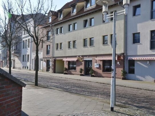 1-Zimmerwohnung, mit Aufzug und Hafenblick in zentraler Lage