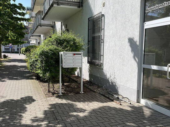 Sehr schöne 2-Zimmerwohnung mit Balkon und PKW-Stellplatz zu vermieten
