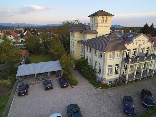 Helle 1,5 Zimmer Wohnung mit Terrasse und EBK