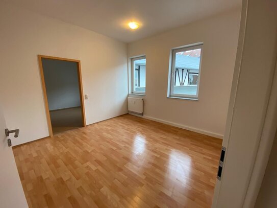 3 Zimmerwohnung mit EBK und Badewanne / WE 20