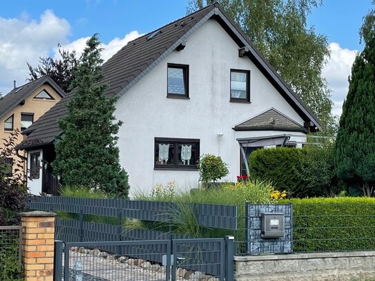 Top- Einfamilienhaus auf gepflegten Grundtück in Blankenburg