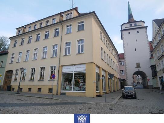 Bezaubernde Dachwohnung ... Balkon ... Wohnküche ... Tageslichtbad mit Wanne!