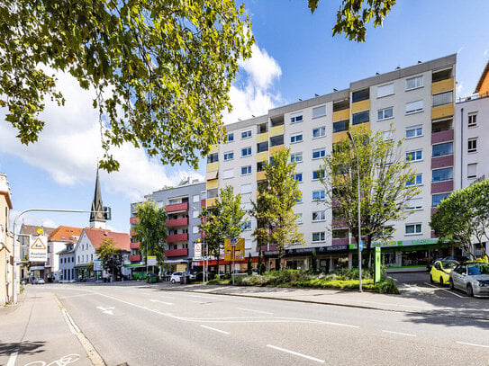 Charmante 3-Zimmer-Wohnung mit Aufzug und Garage im Zentrum