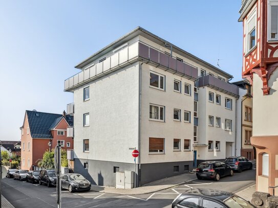 Einmalige Chance: Exklusive Penthouse-Etage in der Bad Nauheimer Innenstadt