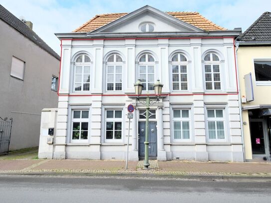 3-Zimmer-Wohnung im Jugendstil, monumentale Immobilie mit Garage