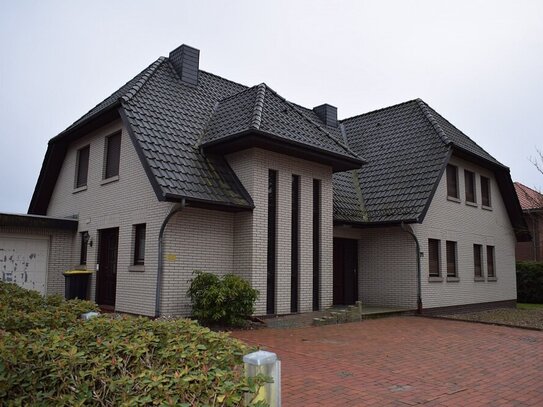 Objekt 00/680 Dachgeschosswohnung mit Loggia und Garage in Barßel / OT Elisabethfehn