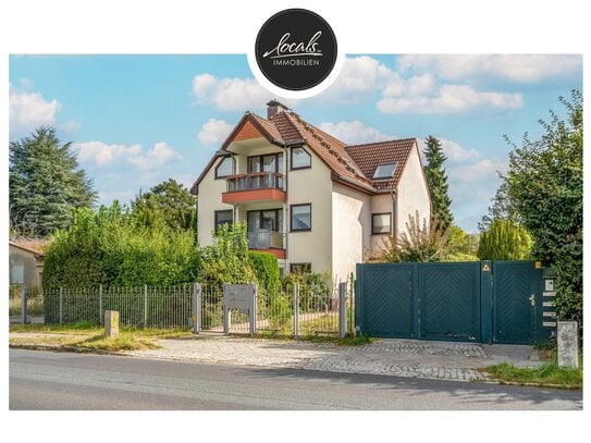 Exklusive 3-Zimmer-Wohnung in Zehlendorf: Gäste-WC, Garage, 140 m² Garten, West- und Ost-Balkon