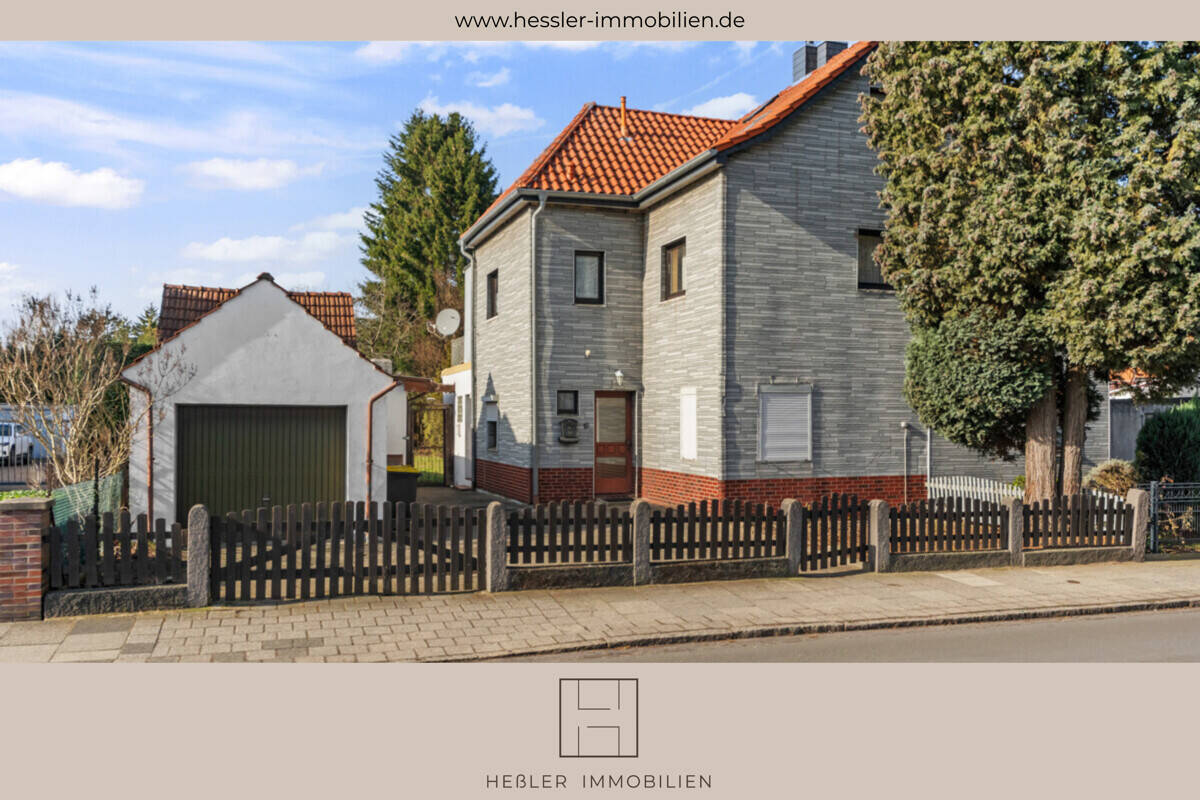 Real Estate Title Image Background