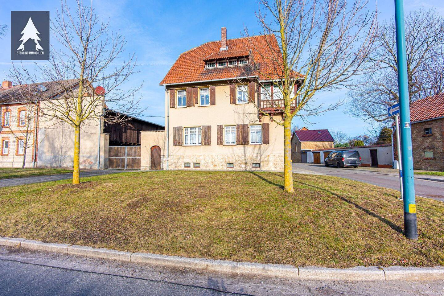 Repräsentatives Wohnhaus mit historischem Flair und mit großzügigem Raumangebot