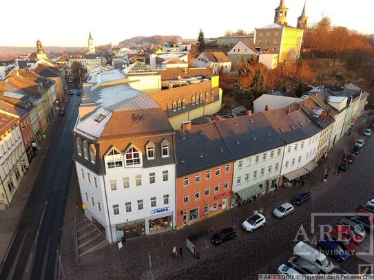 *** Zentrale Marktplatzlage: Wohn-/Geschäftshaus in Schleiz ***