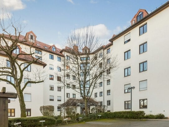 Charmante Etagenwohnung mit Balkon in begehrter Lage von Bad Soden am Taunus