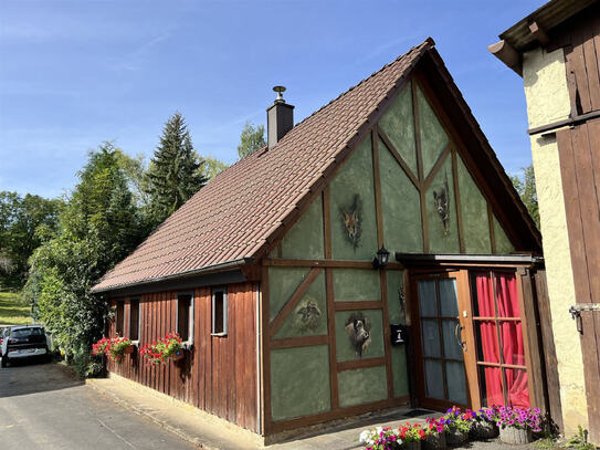 Charmantes Wohnhaus mit Wintergarten und ruhigen Garten zwischen Boxberg und Tauberbischofsheim