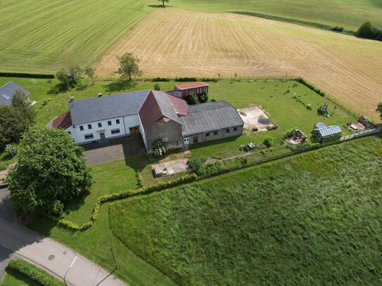 Wünsche werden wahr! Landsitz mitten in der Natur mit vielseitigen Gestaltungsmöglichkeiten zu verkaufen