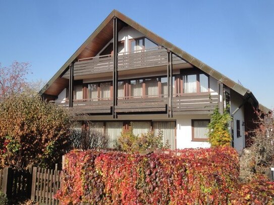 Großzügiges EFH mit Einliegerwohnung, Garten Terrassen in ruhiger Lage von Neuhausen a.d.Fildern, Baugebiet Südwest