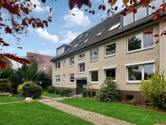 Großzügige Maisonette-Wohnung im Dachgeschoss in toller Lage von Alt-Rahlstedt in Hamburg