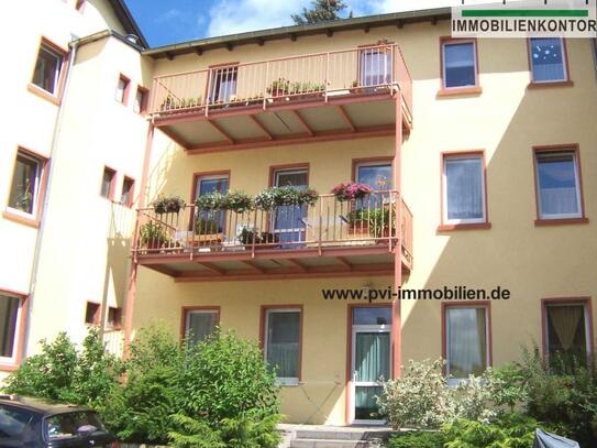 Herrliche, neusanierte 4,5 Zimmer, gr. Küche, riesiges Bad, Balkon... in Beierfeld