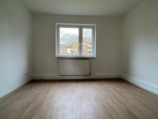 Moderne 3-Zimmer-Wohnung am Fehrsplatz in Heide - Sofort einziehen und durchstarten!