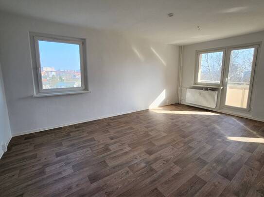 Frisch renovierte 2-Raumwohnung sucht Mieter!