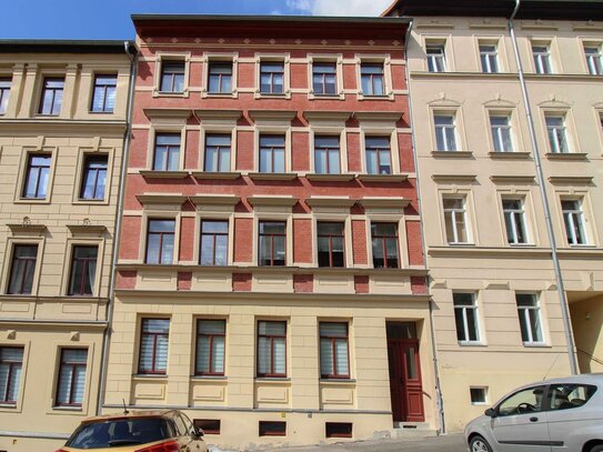 Zentral und gepflegt: Vollvermietetes MFH mit 5 WE nahe Residenzschloss Altenburg