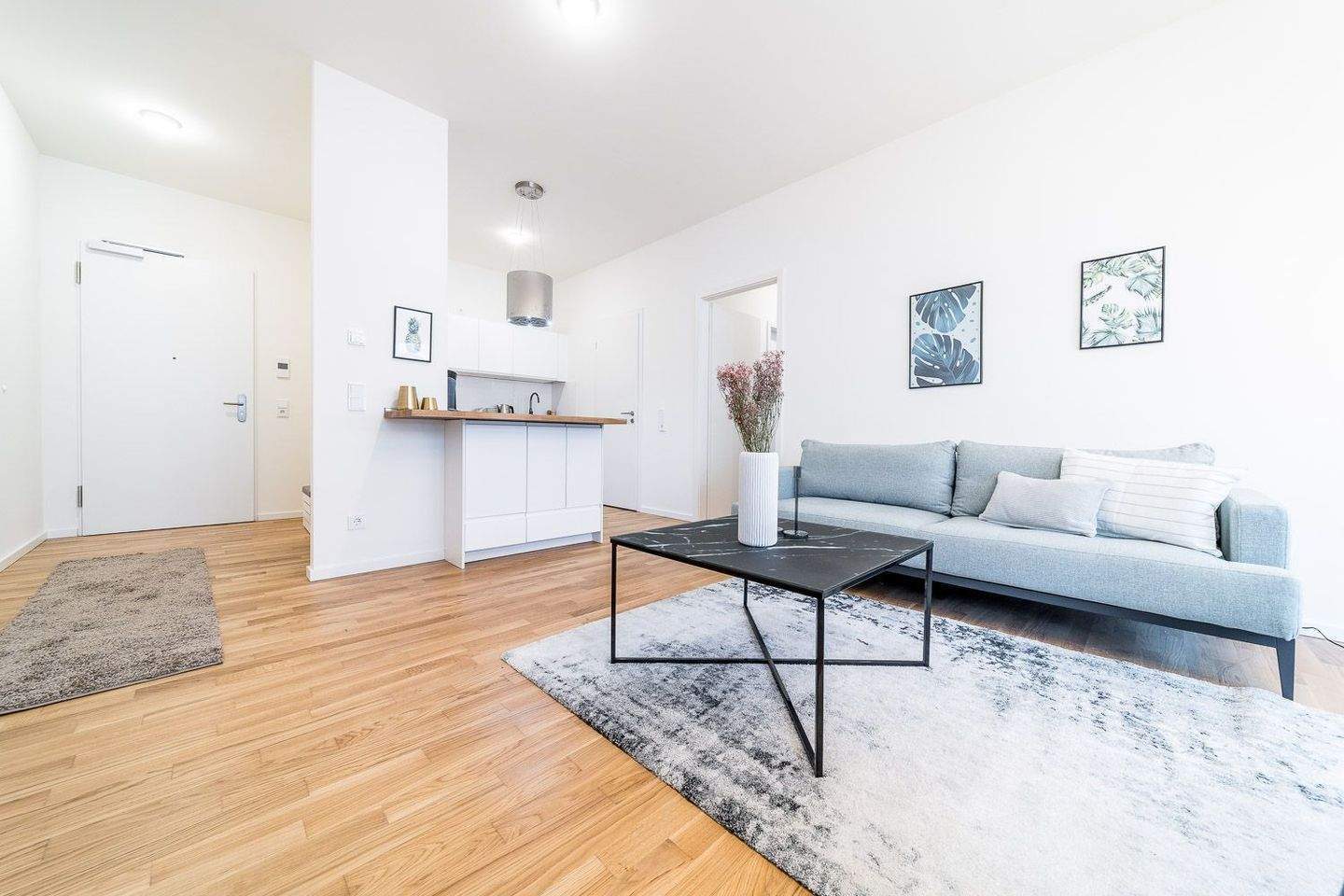 Neue Wohnung mit zwei Schlafzimmern in Berlin Mitte - Foto 1