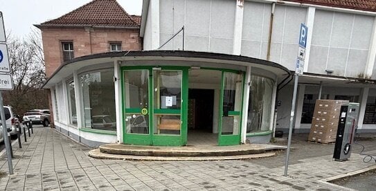 Laden- und Gewerbefläche mit Büroräumen, in guter Lage, 90480 Nürnberg-Zerzabelshof