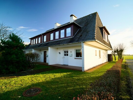 Reihenendhaus mit einmaligem Blick in die Morsumer Wiesen