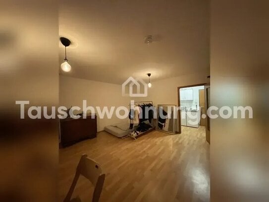 [TAUSCHWOHNUNG] kleine gemütliche Wohnung mit großem Balkon