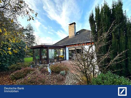 Gepflegter Bungalow mit idyllischem Garten und Sauna