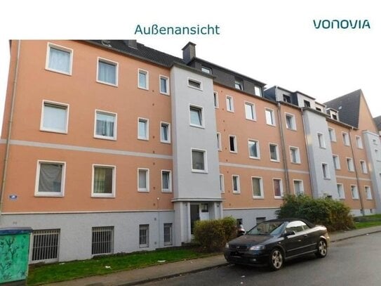 2,5-Zimmer-Wohnung mit großer Küche!