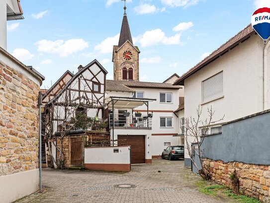 Charmantes Einfamilienhaus im Herzen von Deidesheim - Modernisiert & Bezugsfertig