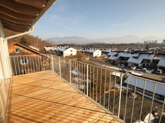 Neubau-Wohnung 18 - absolut ruhige, energetische Wohnung mit großem Balkon und tollem Bergblick!