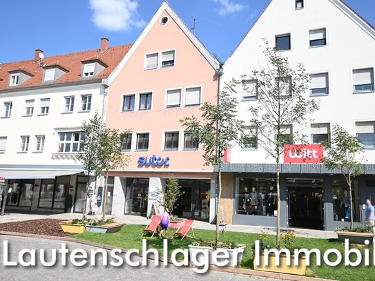 Mitten in der Stadt! Großflächige Gewerberäume, nutzbar als Büro, Praxis etc., Neumarkt-Oberer Markt