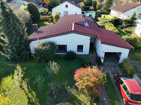 GLOBAL INVEST SINSHEIM | Toller Bungalow in Top Lage von Sinsheim-Ost mit großem Gartengrundstück