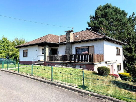 Schön gelegenes Zweifamilienhaus in Horhausen