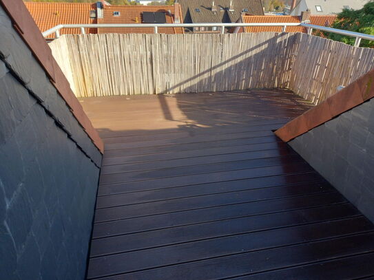 Sehr schöne 3 Zimmerwohnung mit sehr schöner Dachterrasse zu vermieten