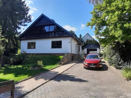 Haus an der Hörsel, möbliert, 170 qm Wohnfläche, mit TV, Internet, Waschmaschine, Garten, Küche, Bad/WC, Balkon - Ganze…