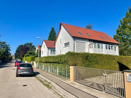 Ruhige Doppelhaushälfte in Göggingen mit uneinsehbarem Garten