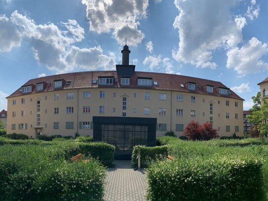 Frei werdend - ruhige und sonnige 3 Zimmer Eigentumswohnung mit Balkon in Dresden Seidnitz