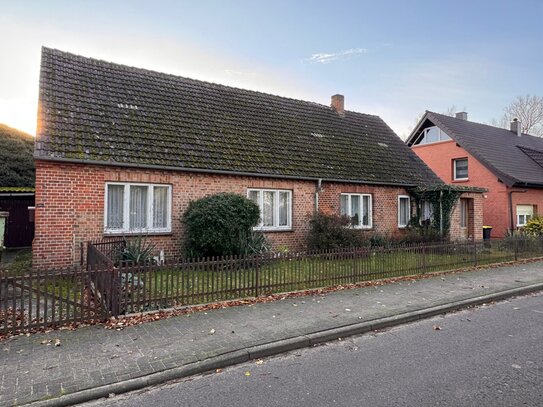 Einfamilienhaus in idyllischer Lage mit viel Potential - ein Paradies für Naturliebhaber