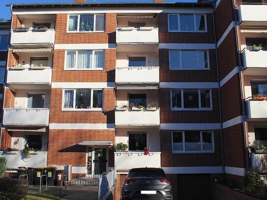 Sanierte 3 Zi.-Wohnung mit Balkon in Maschseenähe in Hannover - OT Döhren