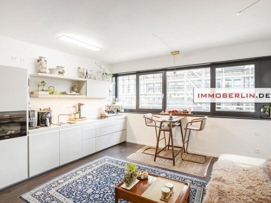 IMMOBERLIN.DE - Exquisite Wohnung mit prämiertem Designambiente bei der Spree