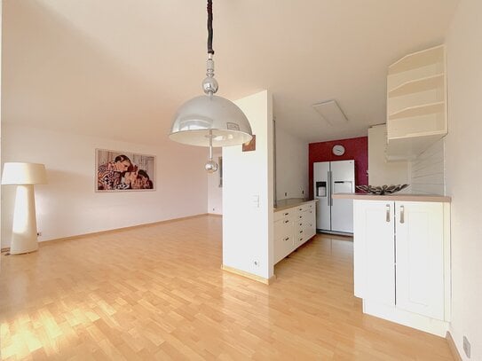 Zentrale 127qm Maisonette mit Balkon+Dachterrasse+Garage+Stellplatz - Ideal für Familien und Anleger