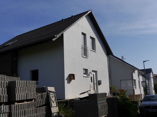 Junges, gepflegtes Einfamilienhaus in Feldrandlage von Jugenheim/Rheinhessen