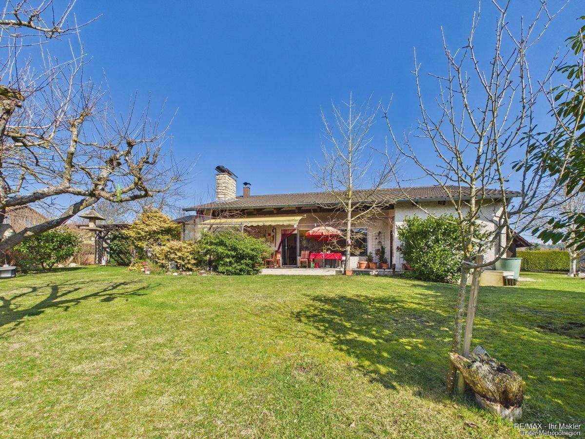 Immobilie in Wieseth - Großes Grundstück, klare Linien - Ihr neues Zuhause im Bungalow-Stil - Bild 0