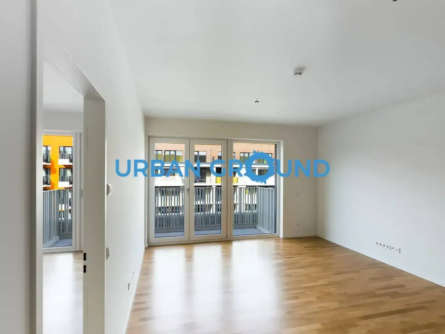 Schön geschnitten 2 Zimmer Wohnung mit Balkon & EBK in Berlin Mitte - Photo 1