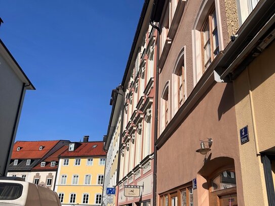 Kernsaniertes Büro beim Stadtplatz