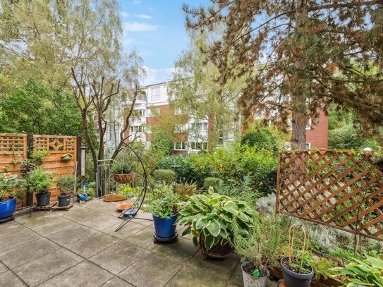 Bezugsfreie 3-Zimmer-Wohnung mit Garten und Terrasse in exklusiver Lage von Berlin-Nikolassee