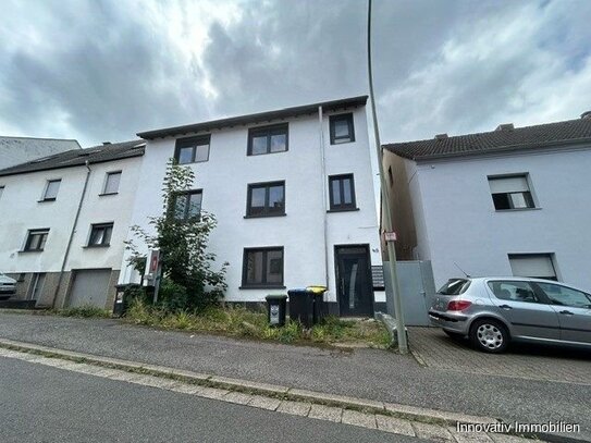 Zweifamilienhaus mit Einliegerwohnung in Püttlingen - Ihr Renditeobjekt mit Potenzial.