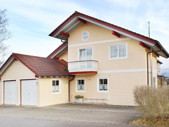 DHH mit Charme und Sonne – ca. 95 m2 gr. 3,5 Zimmer DHH mit Garten in Eggstätt